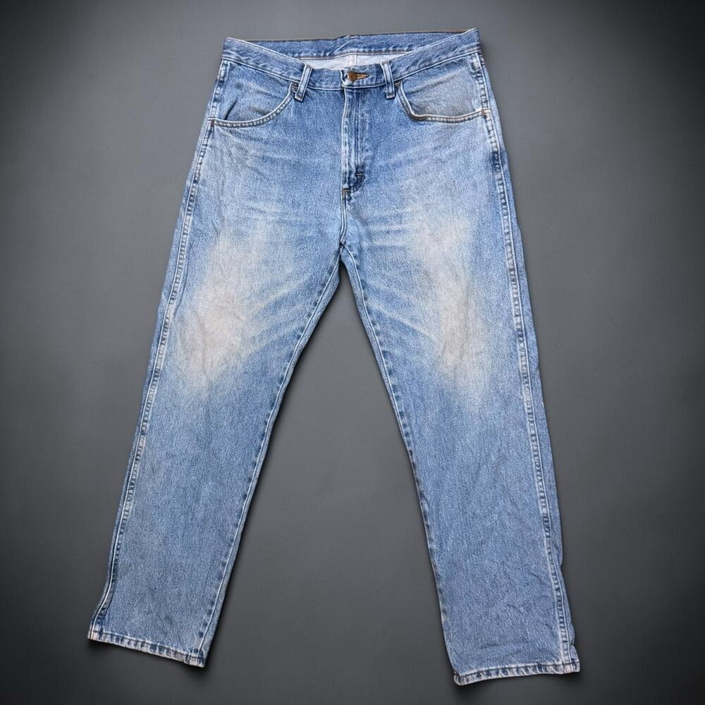Rustler Jeans Mens Faded Worn In Straight Leg Distressed Denim Sz 33/30 STAINED